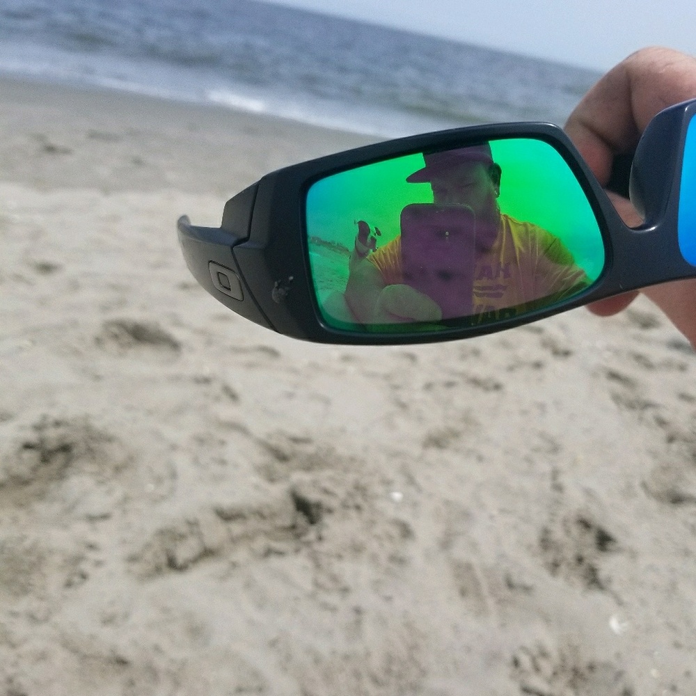 Meet your Posher, Brett